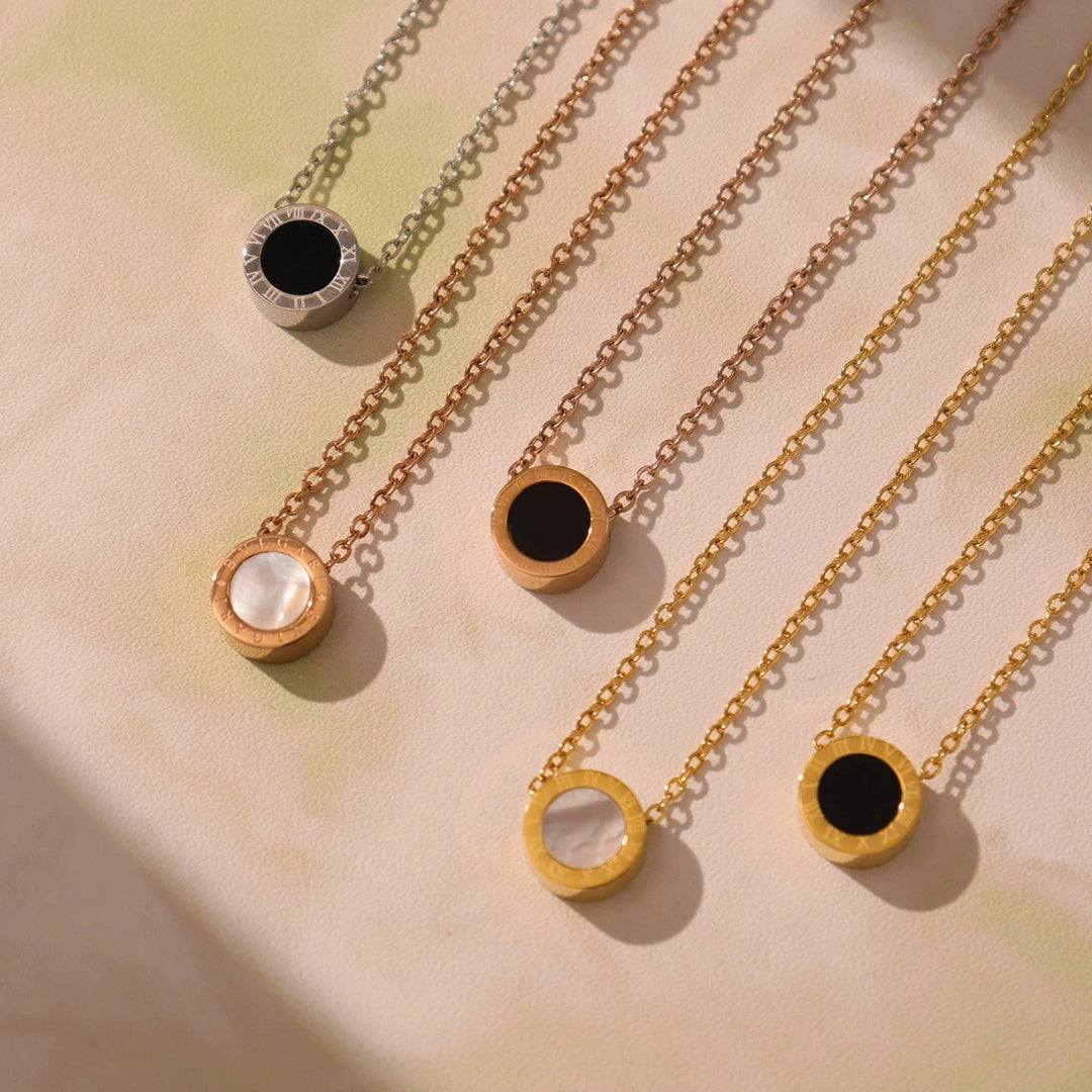 Virelia Roman Circle Jewelry Set