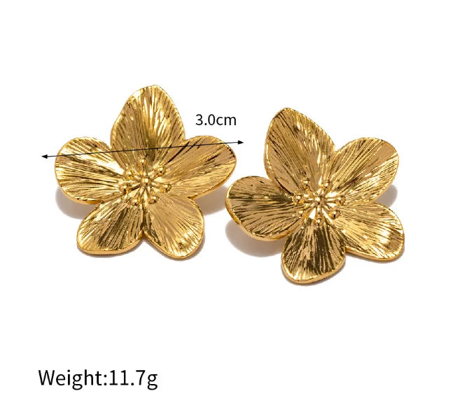 Alanna Floral Stud Earrings