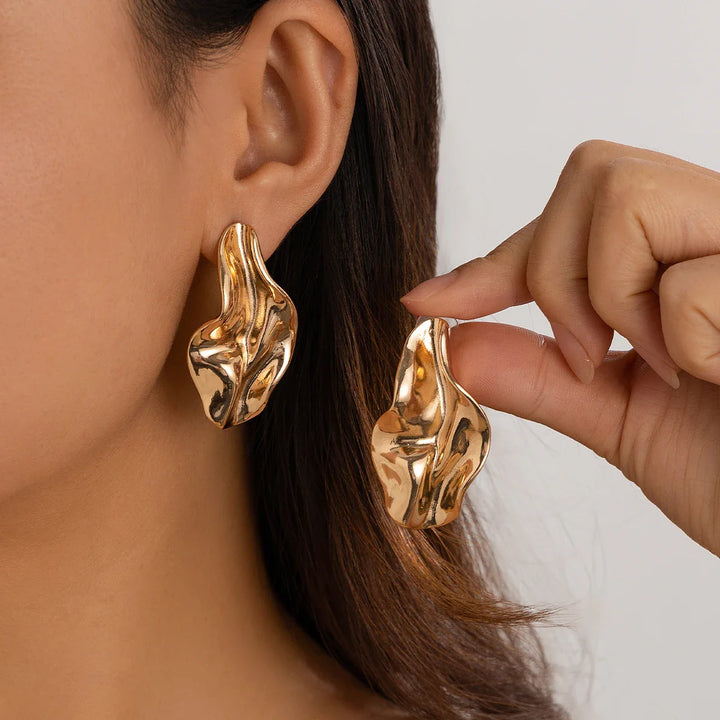 Arden Sculpted Drop Earrings