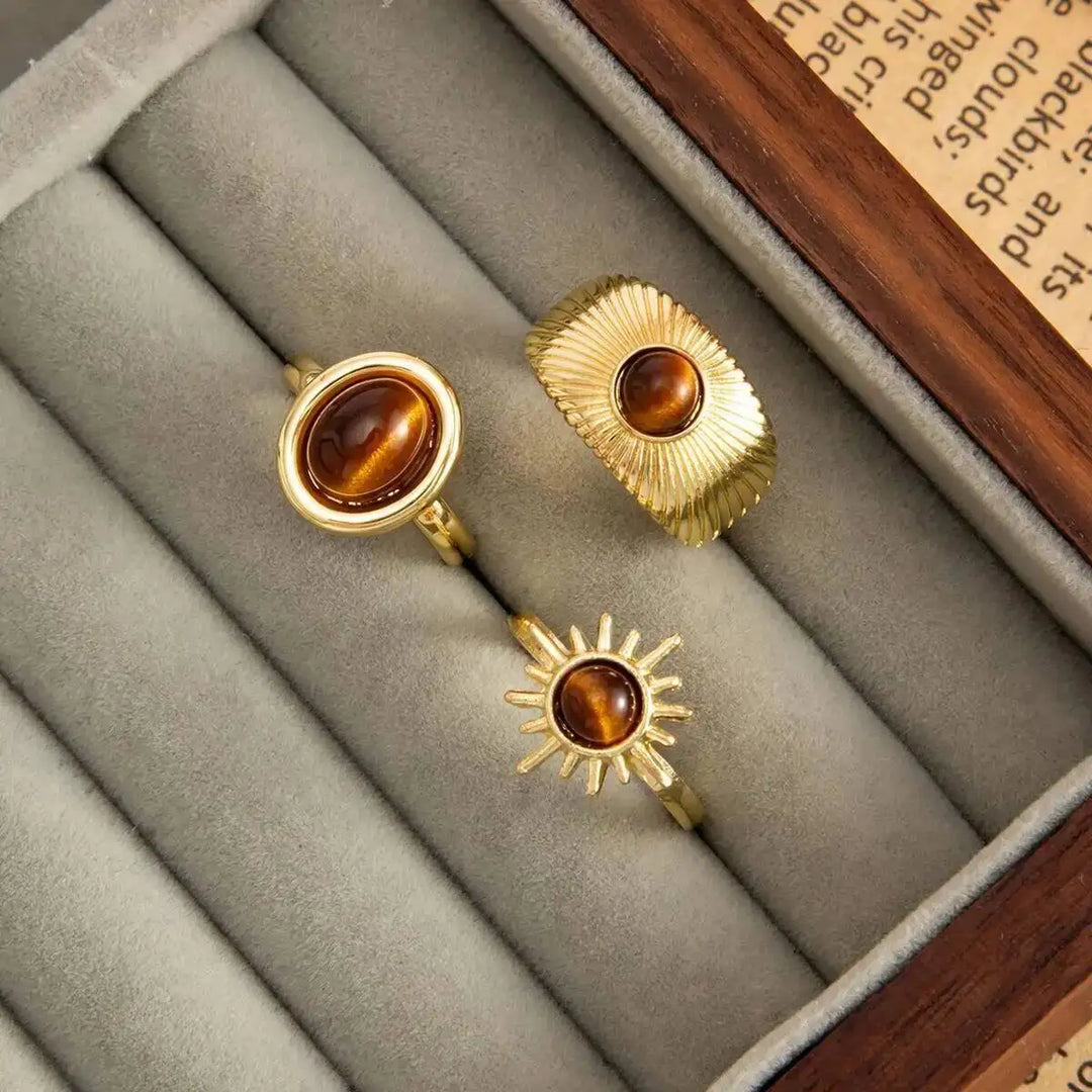 Bravon Stone Ring Set