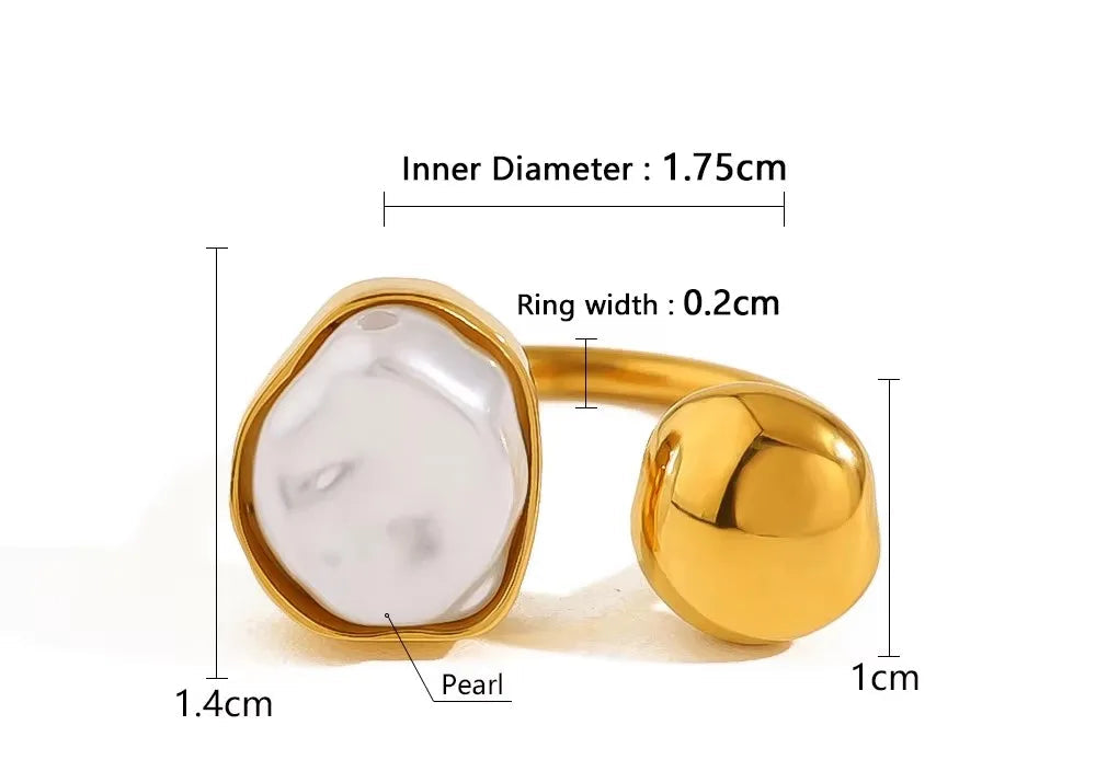 Sora Pearl Statement Ring