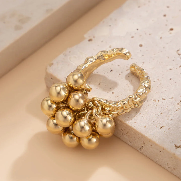 Warna Geometric Statement Ring