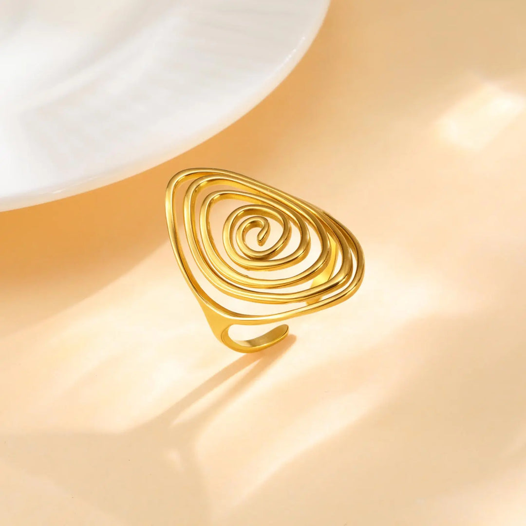 Alec Spiral Statement Ring