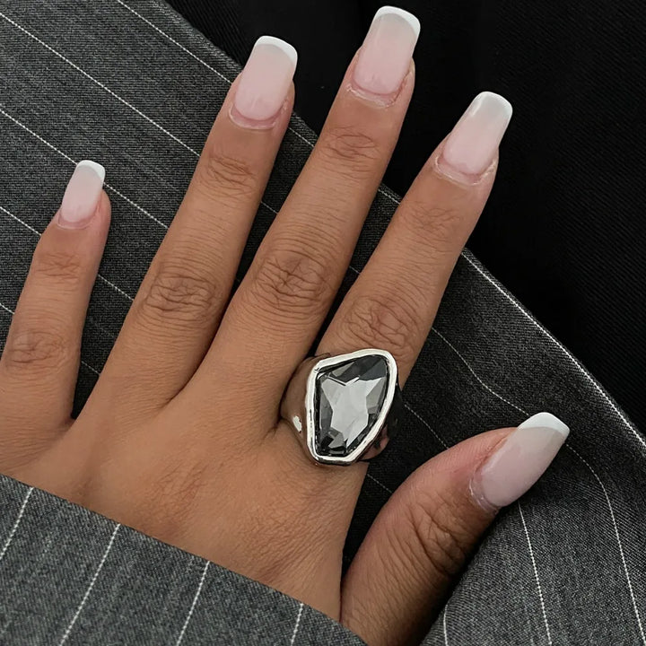 Novera Crystal Edge Ring