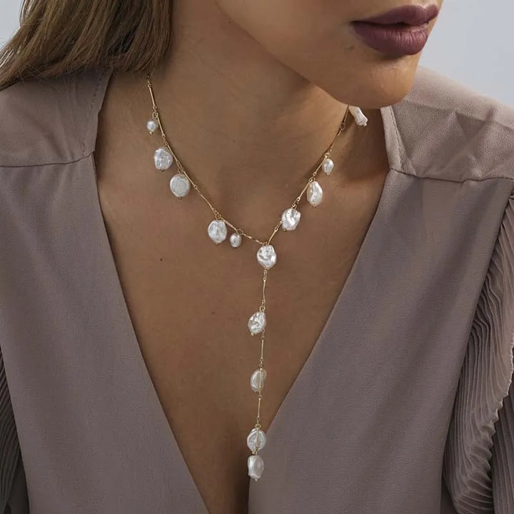 Selvara Pearl Tassel Necklace