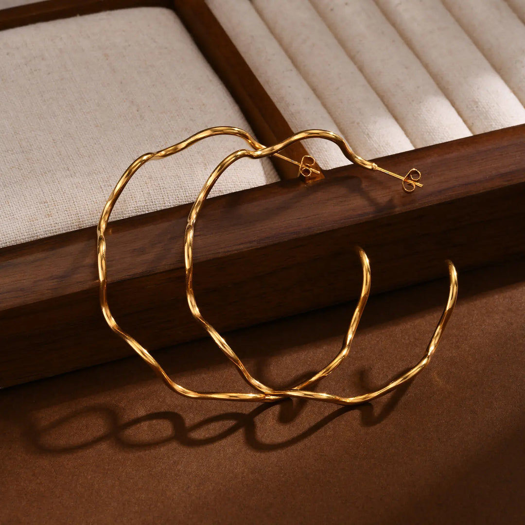 Mullen Layered Heart Jewelry Set