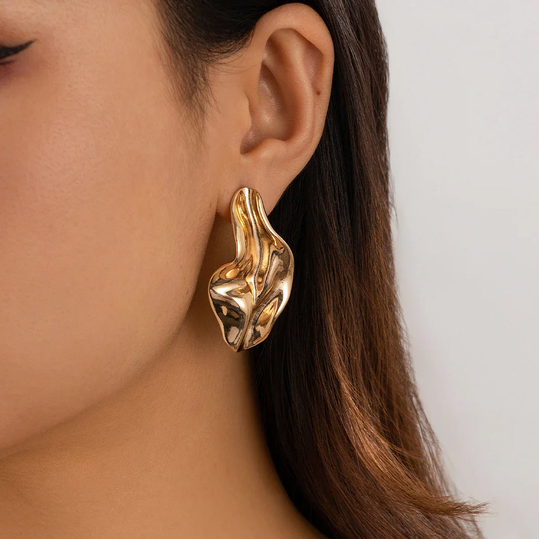 Arden Sculpted Drop Earrings