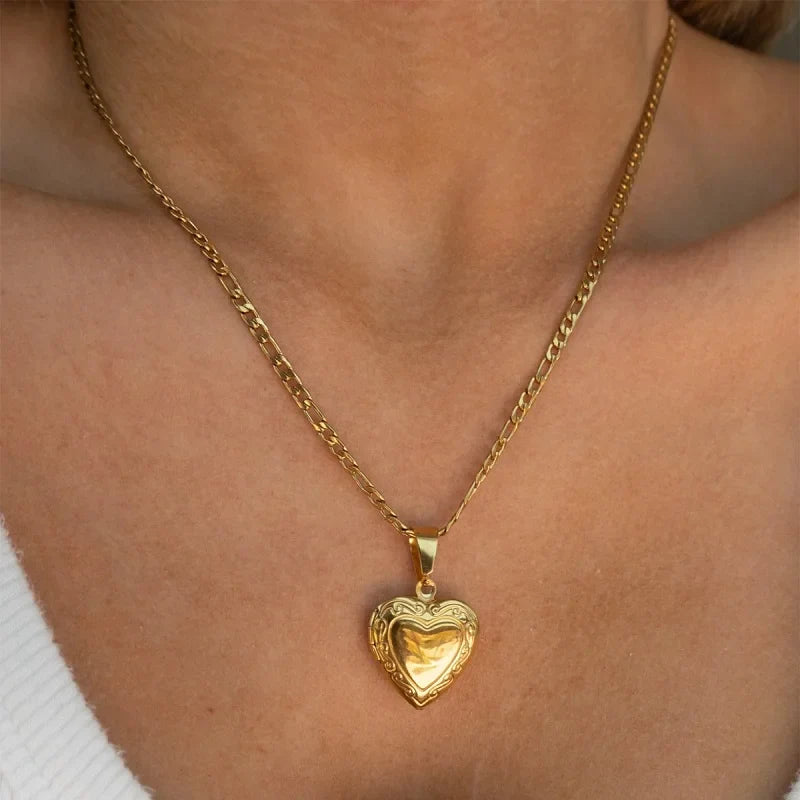Rangel Floral Pearl Layered Necklace