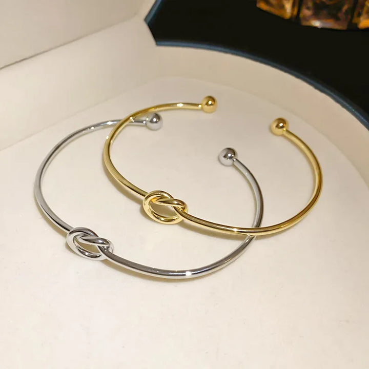 Ziva Geometric Knot Bracelet