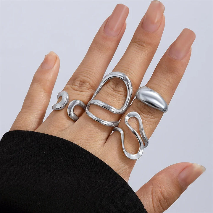 Lewis Vintage Sculpted Ring Set