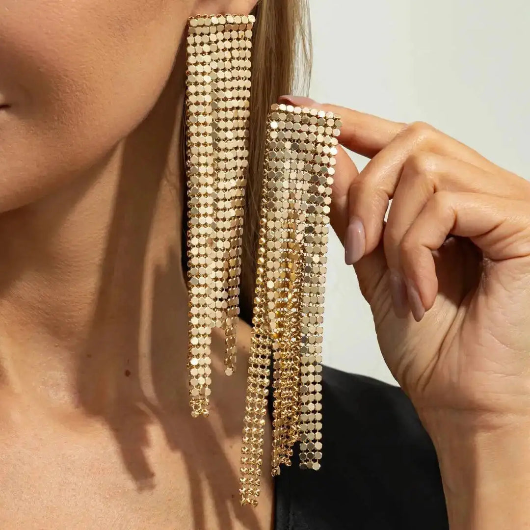 Hess Sparkling Tassel Earrings