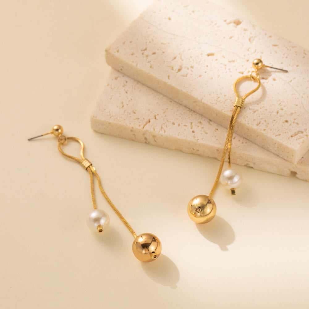 Denis Pearl Drop Chain Earrings