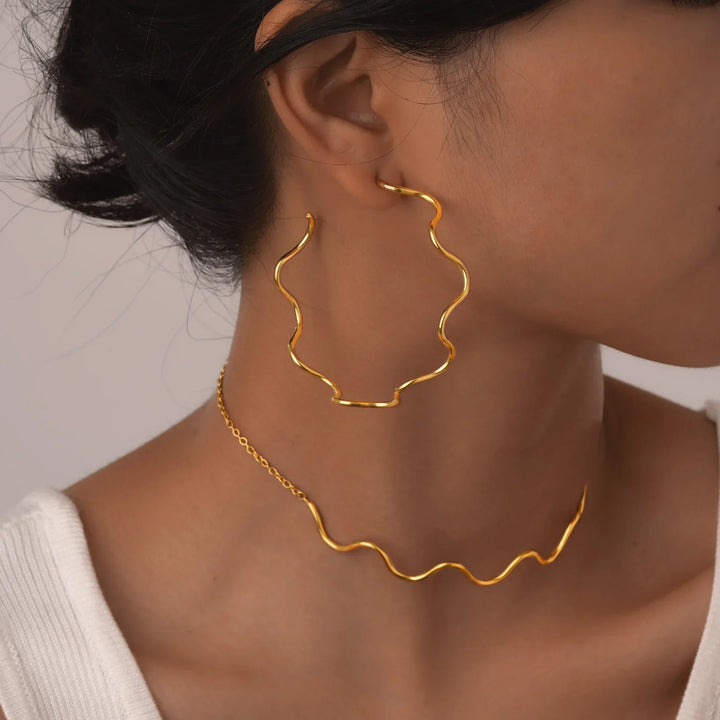 Mullen Layered Heart Jewelry Set
