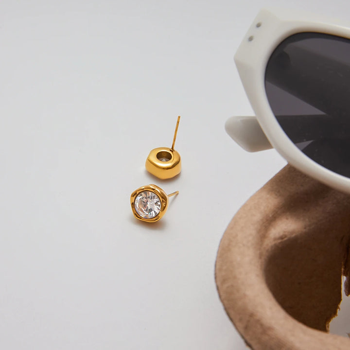 Elmira Zircon Gold Stud Earrings