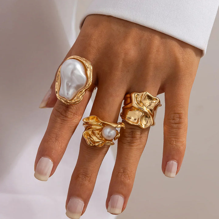 Sora Chunky Geometric Adjustable Ring Set