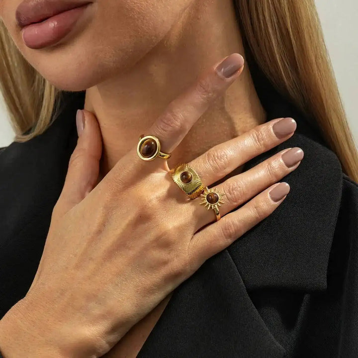 Bravon Stone Ring Set
