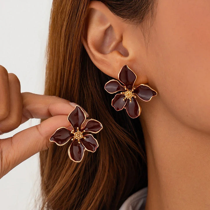 Nora Flower Stud Earrings