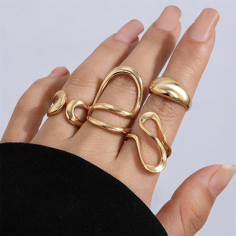Lewis Vintage Sculpted Ring Set