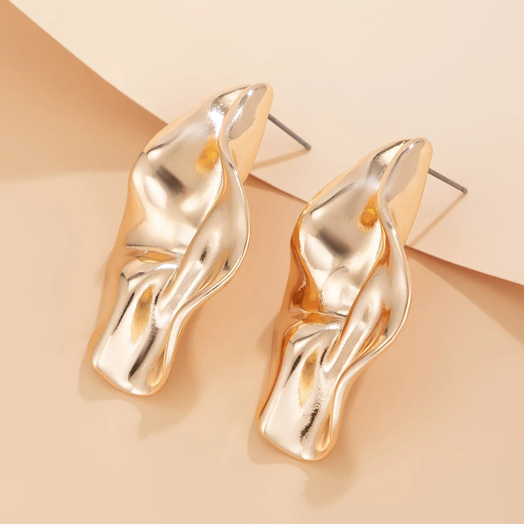 Arden Sculpted Drop Earrings