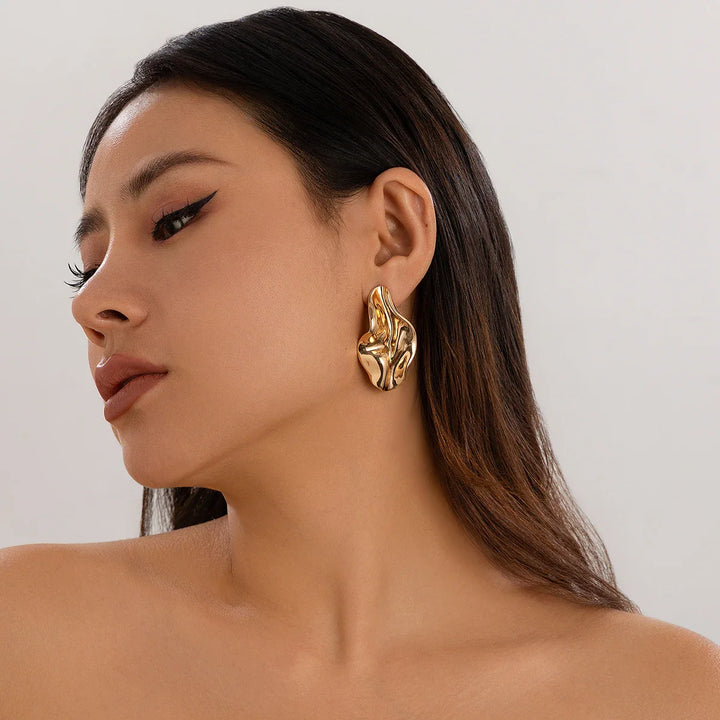 Arden Sculpted Drop Earrings