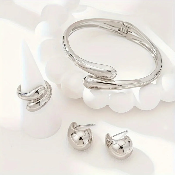 Elara Sculpted Jewelry Set