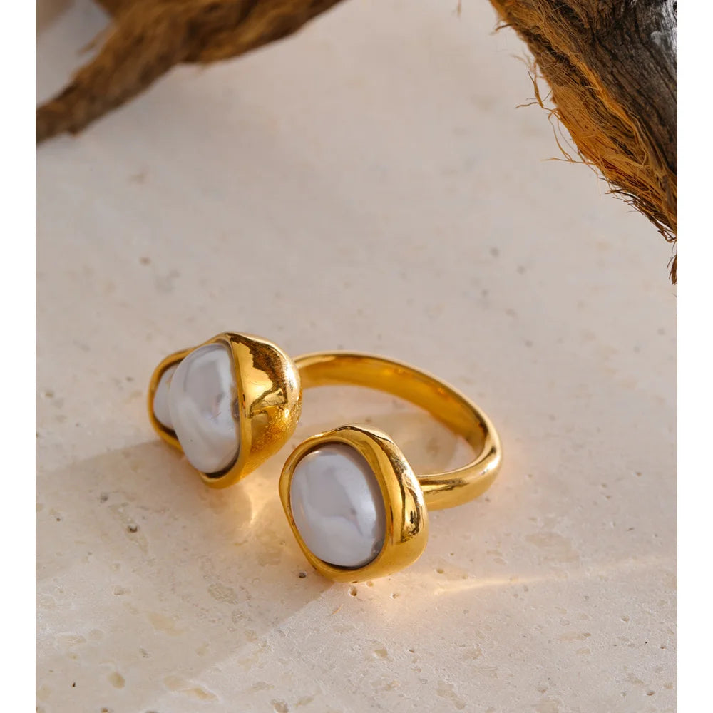 Velora Dual Pearl Ring