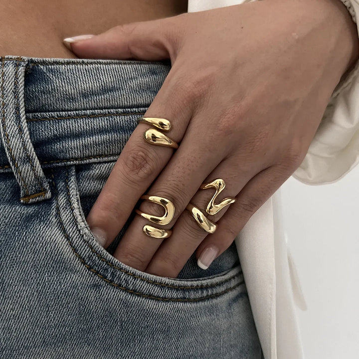 Ermias Sculpted Wave Ring Set