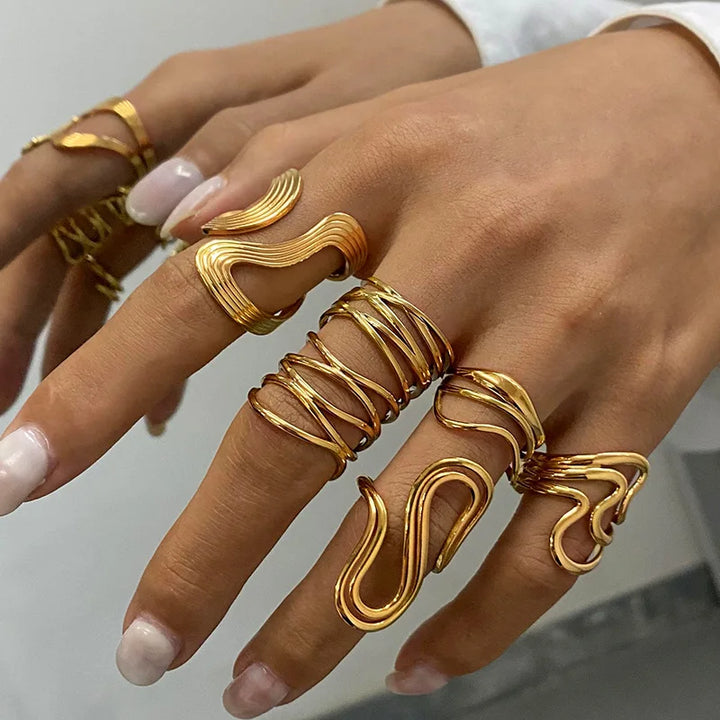 Lunari Flow Ring Set