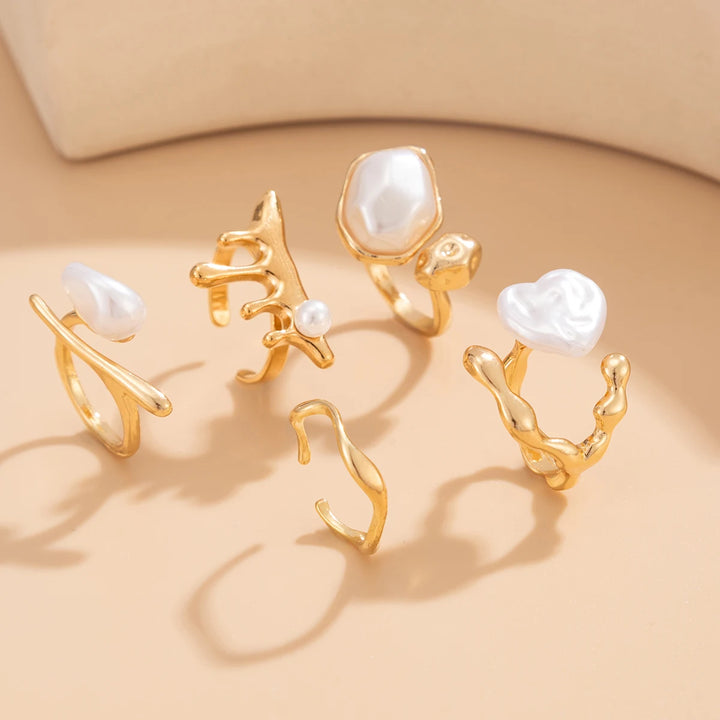 Eloria Irregular Pearl Ring Set