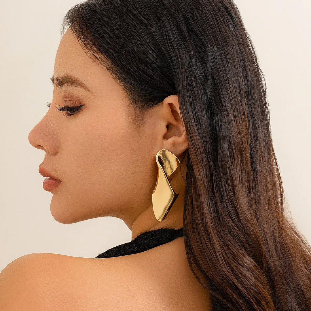Rina Geometric Twisted Stud Earrings