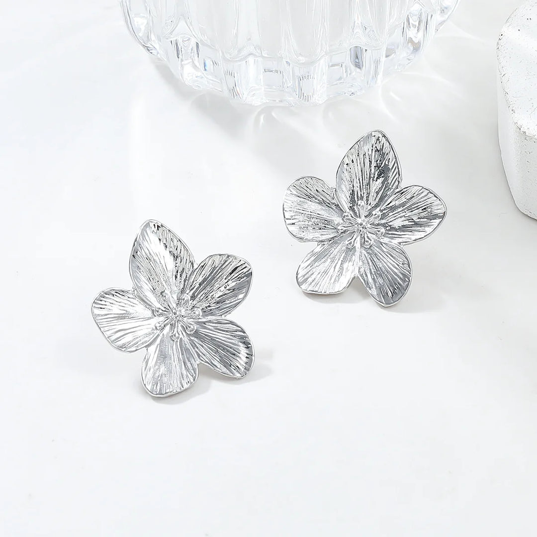 Alanna Floral Stud Earrings