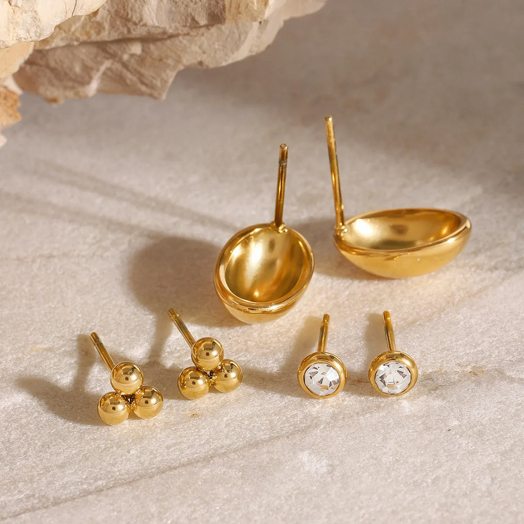 Trivelle Gold Stud Set